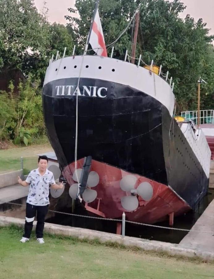 Titanic Park Bed & Breakfast Ban Bo  Exterior foto